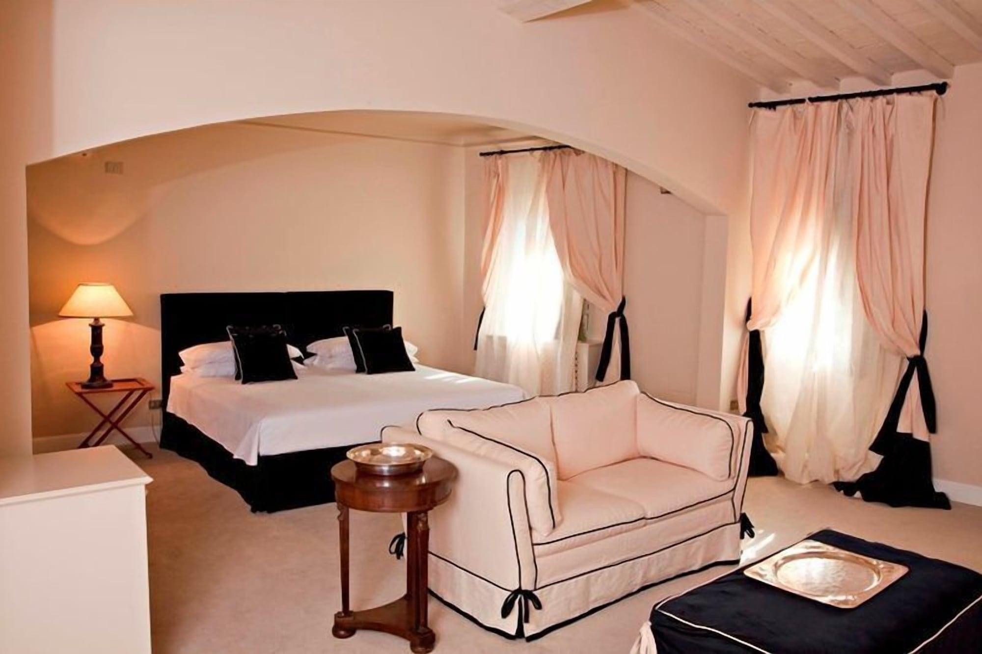 Hotel J And J Florencia Exterior foto