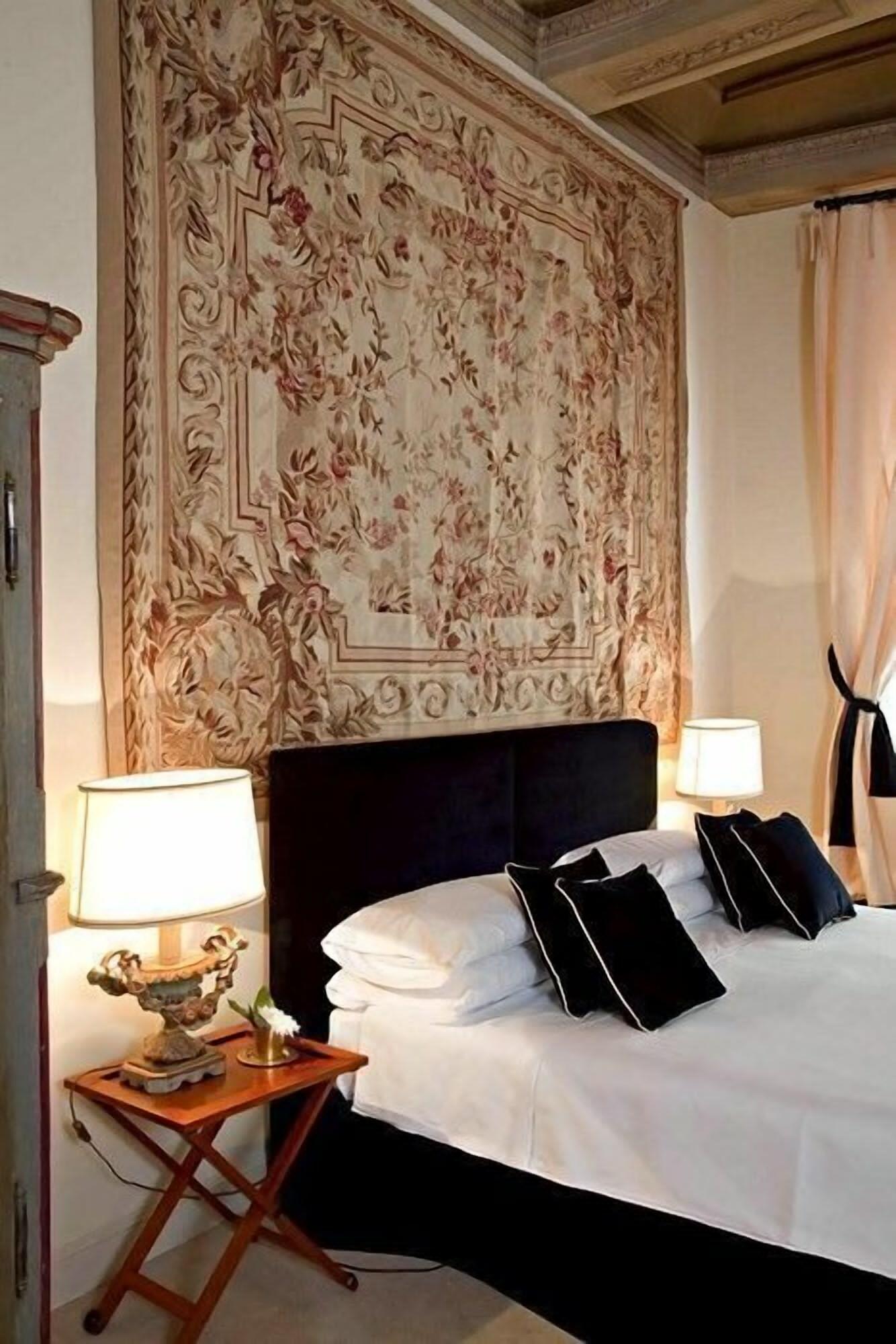 Hotel J And J Florencia Exterior foto
